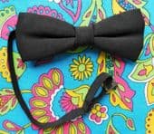 Narrow black pique bow tie ready tied vintage 1950s 1960s 9-16" evening wear C